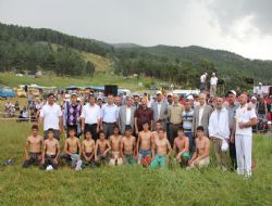 Kırdağ'da şenlik coşkusu